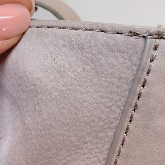 Nordstrom Multi Pocket Hobo Bag 🤍 Genuine Leather Treasure & Bond - Picture 14 of 16